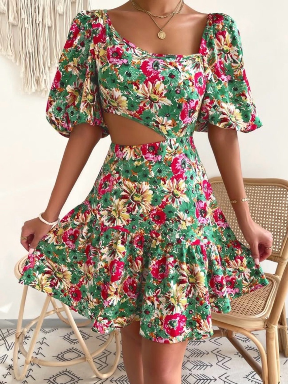 Source Unknown One-Shoulder Green Floral Midi Dress with Puff Sleeve